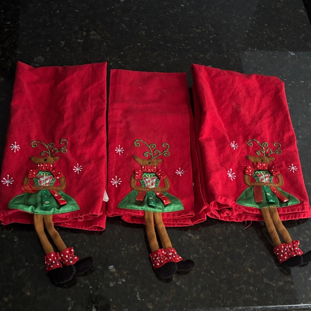 Pier One Festive Red Reindeer Christmas Drying Dish Tea Towels Set of 3